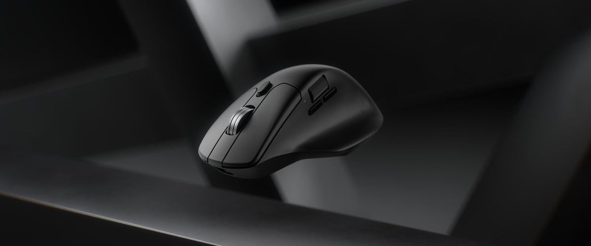 M6-Mouse-Hero-Image-2-on-desktop__kc_full_602cea8f64.jpg